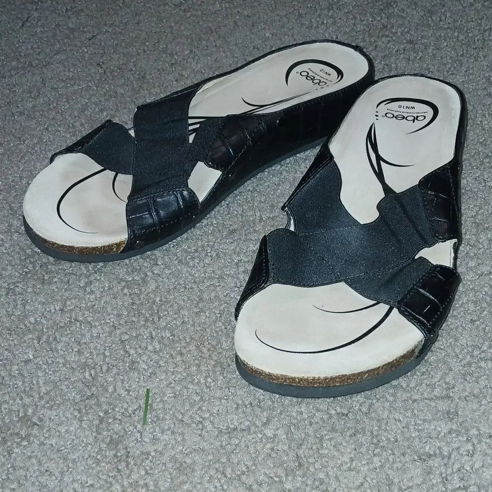 Abeo black slip on sandals Sz 10